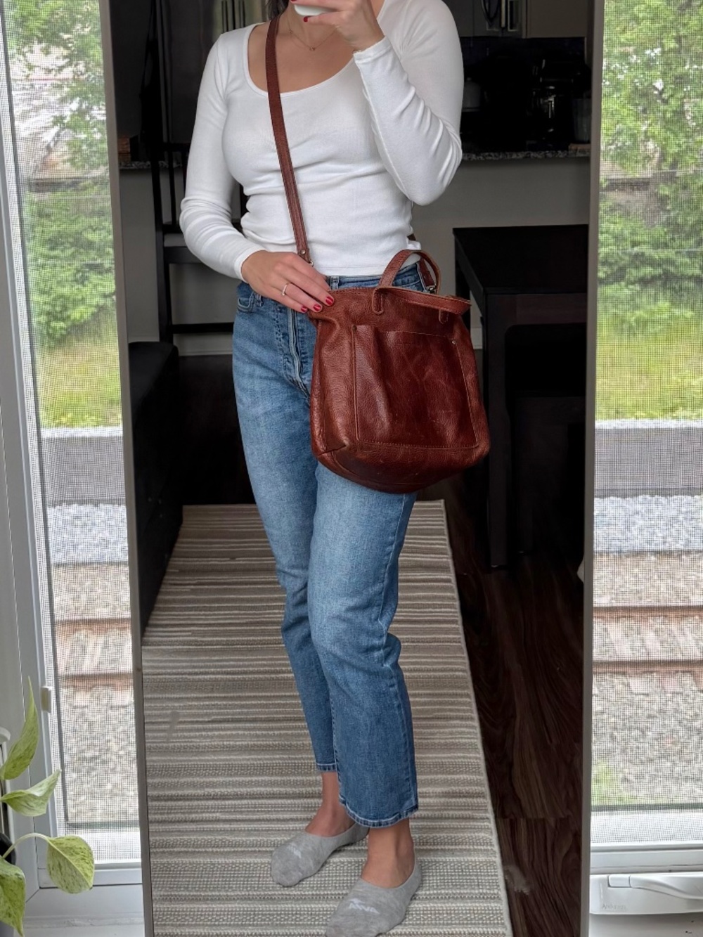 Portland Leather Medium Crossbody Tote with Zipper in Nutmeg - Picture 11 of 11